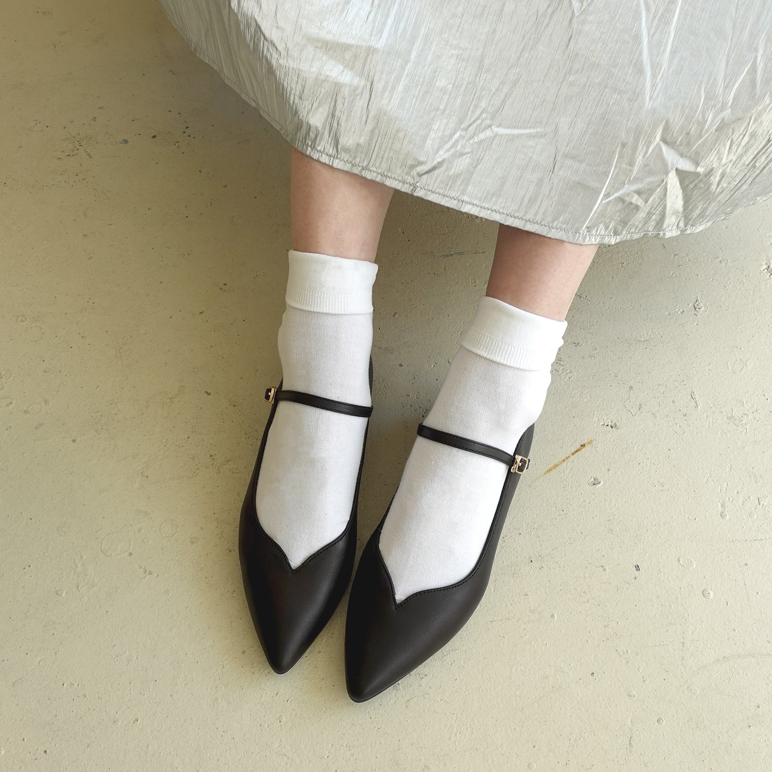 イタリア(フィレンツェ)製 パンプス モスグリーン 美品 パンプス エナメル セルジオロッシ グリーン イタリア 36