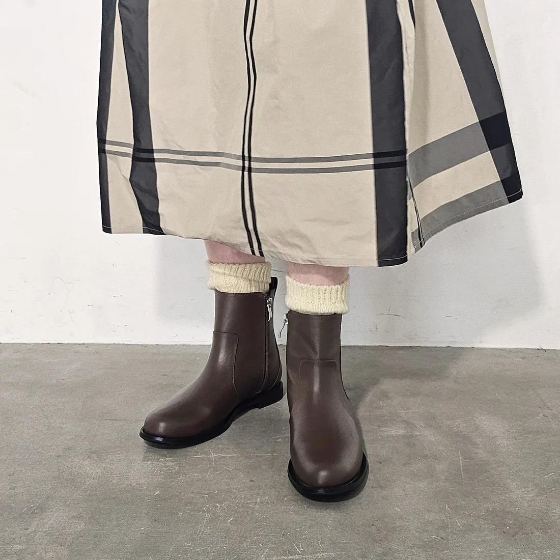 ファスナー付きサイドゴアブーツ /ND23623