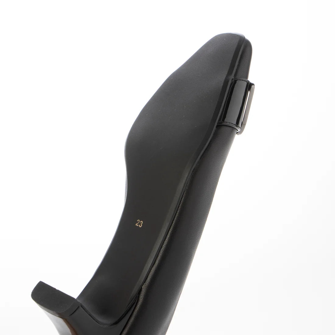 スクエアモチーフパンプス ／ND24003