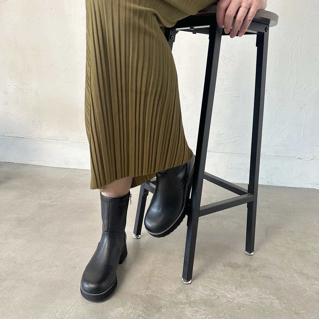 【レイン対応】タンクソールショートブーツ/ TM25634